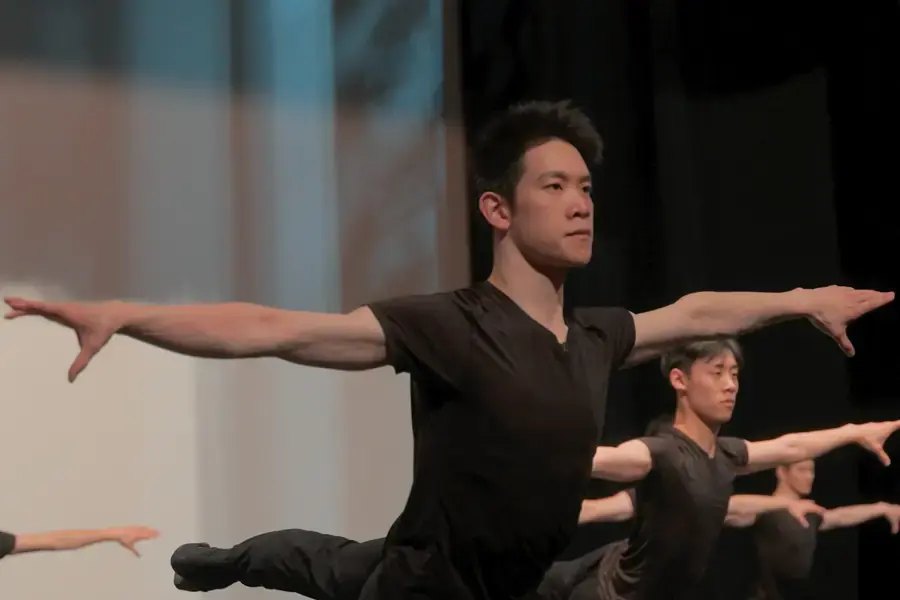Piotr Huang